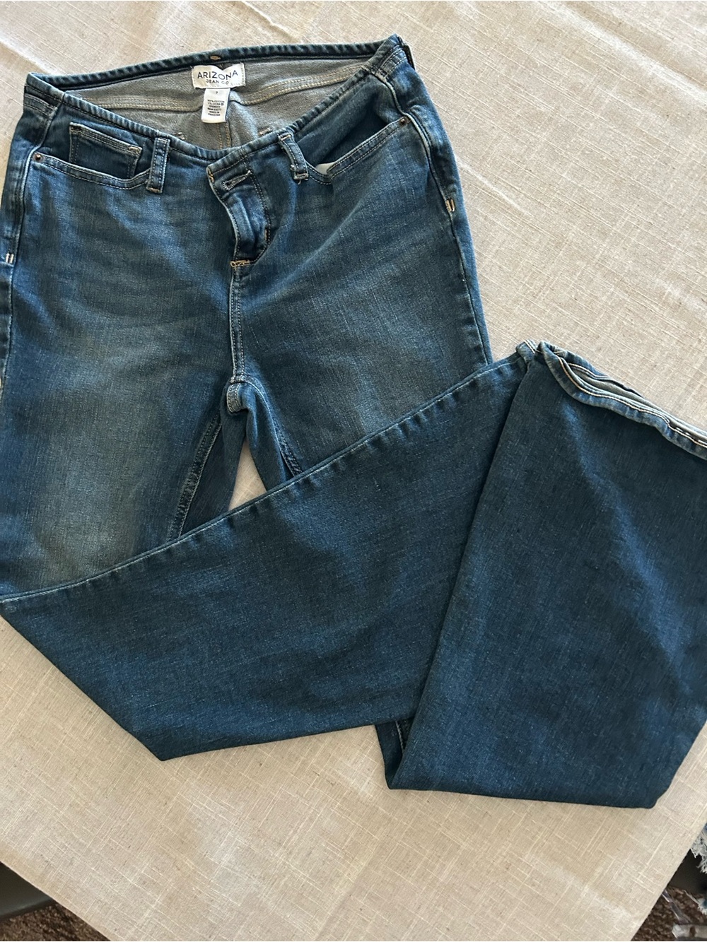 Arizona Jean Company women’s Dark Blue Flared-Leg Jeans